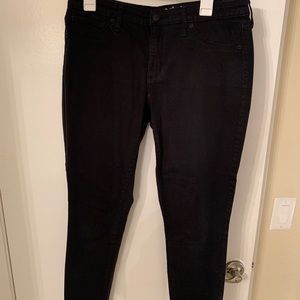 black skinny jeans